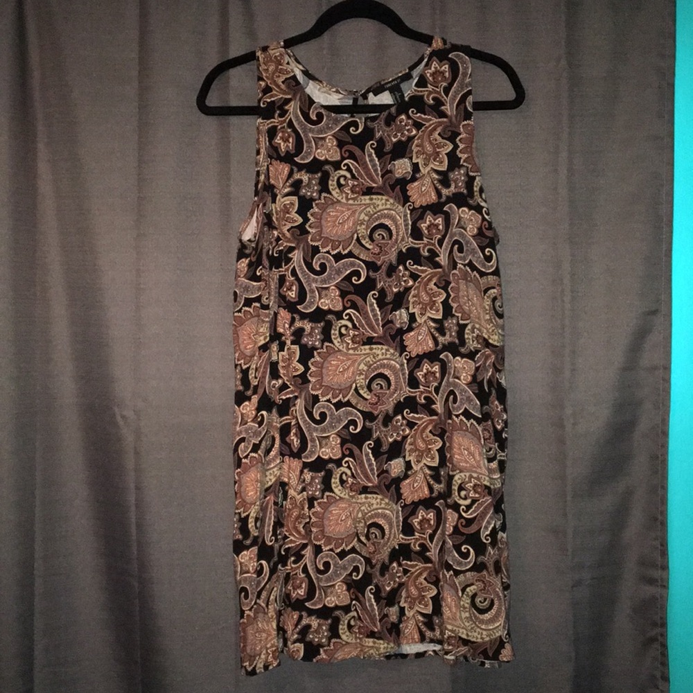 Women’s F21 paisley dress, size: extra large